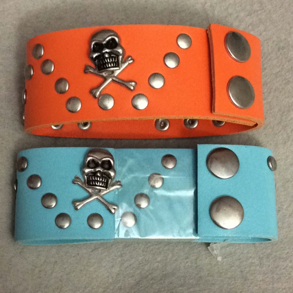Skull bracelets (NWOT)